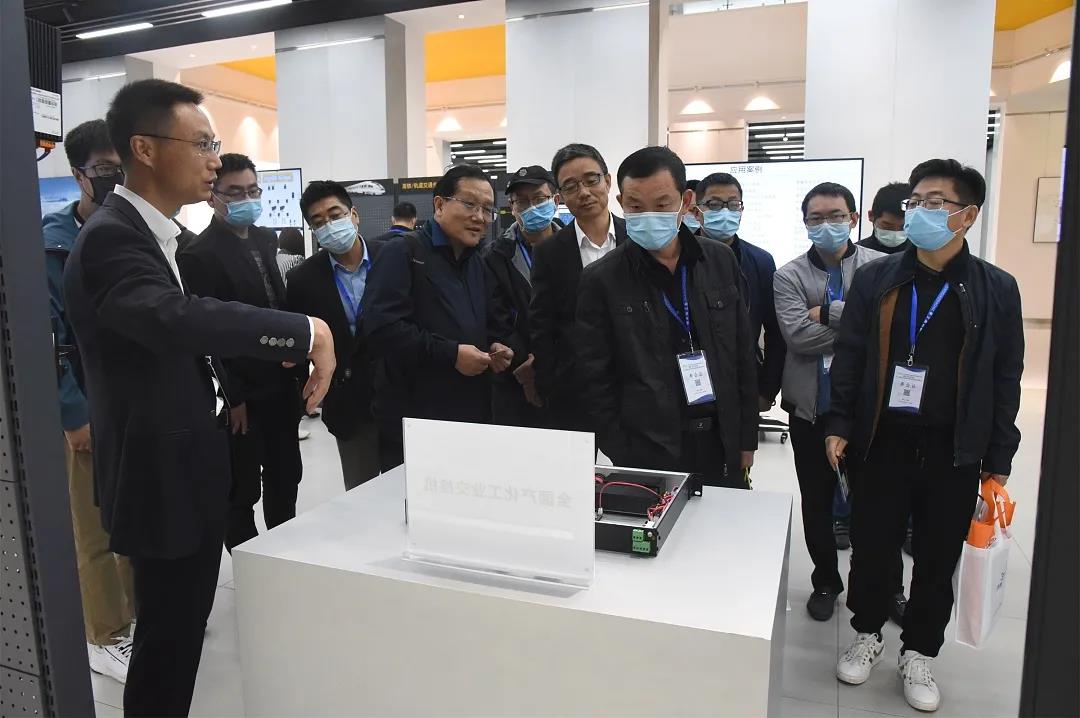 ���ݿ��Ρ��й����ٷ���վ