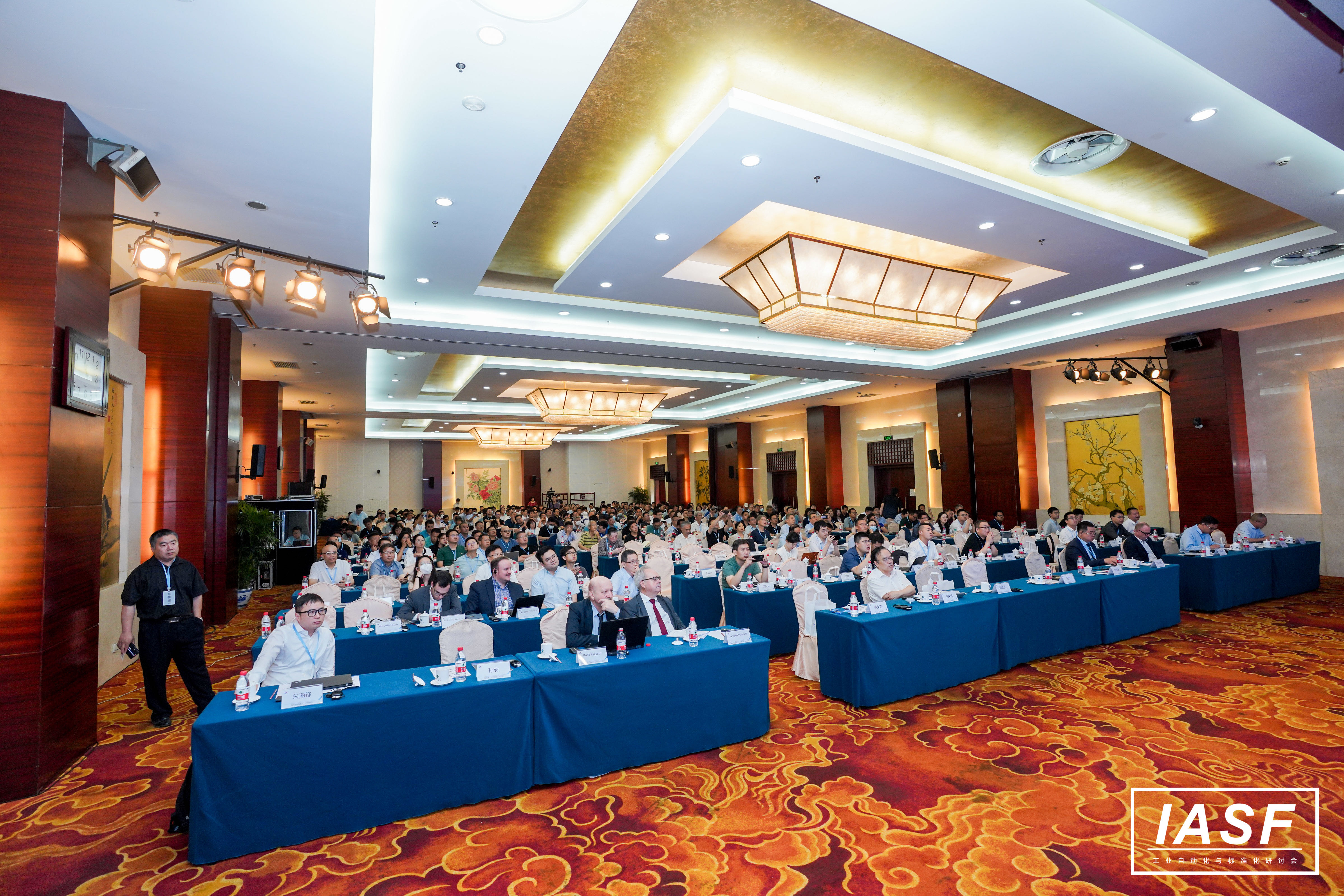 ���ݿ��Ρ��й����ٷ���վ